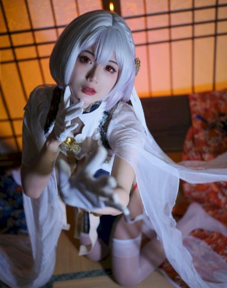 年轻的女友