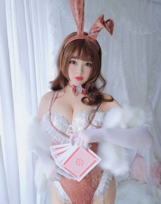 八面玲珑的申小姐