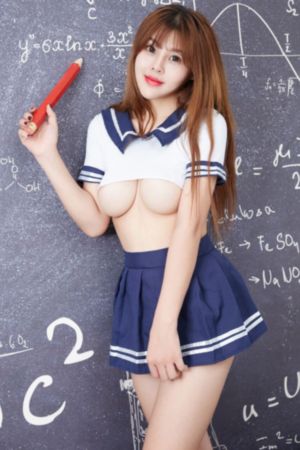 《商务旅游和女老板戴的帽子》