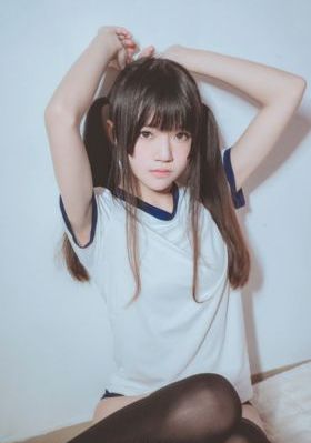年轻善良的子1